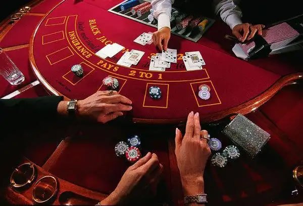 Mobile slots browsing scene for responsible 2022 bd entertainment use